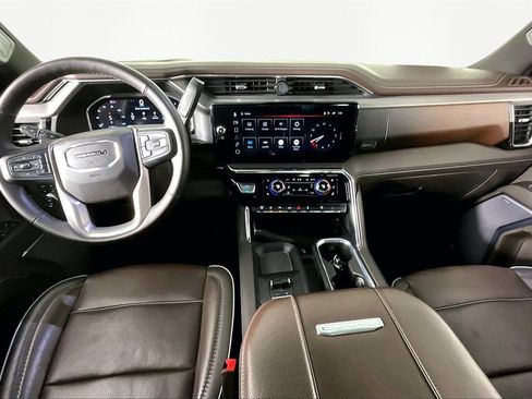 Used 2024 GMC Sierra 2500 Denali w/ Denali Reserve Package image 7