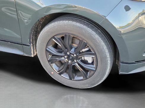 Certified 2024 Ford Edge SE w/ Black Appearance Package AWD/4WD image 17