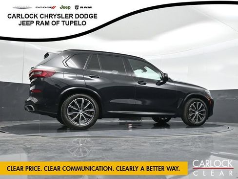 Used 2022 BMW X5 xDrive40i w/ M Sport Package AWD/4WD image 43