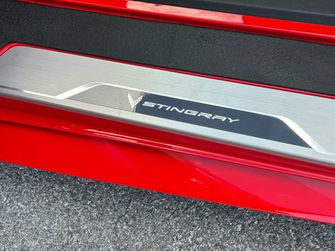 Used 2022 Chevrolet Corvette Stingray Premium Conv w/ Z51 Performance Package RWD image 21