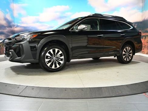 Used 2025 Subaru Outback Touring XT w/ Popular Package #2 image 4