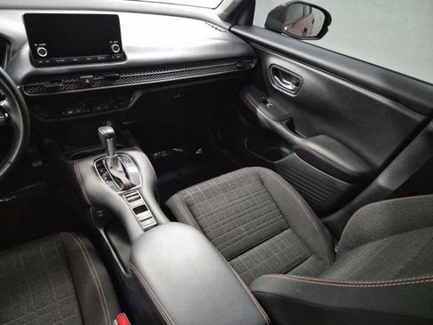 Certified 2024 Honda HR-V Sport image 17