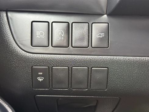 Used 2019 Toyota Highlander SE AWD/4WD image 39
