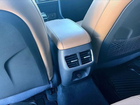 Used 2020 Hyundai Sonata Limited image 13