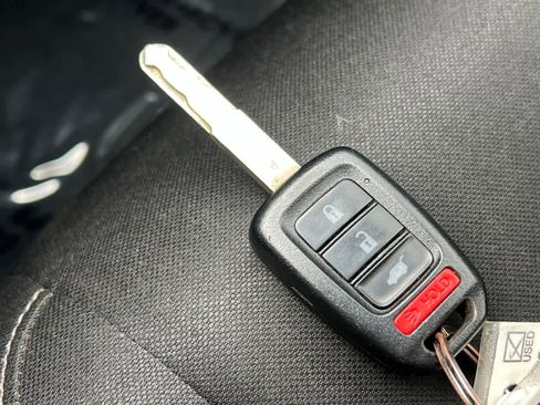 Used 2019 Honda Civic Sport image 27