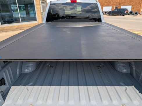Used 2025 Ford F350 Lariat AWD/4WD image 15