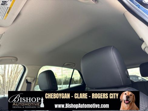 Used 2023 Buick Envision Preferred image 26