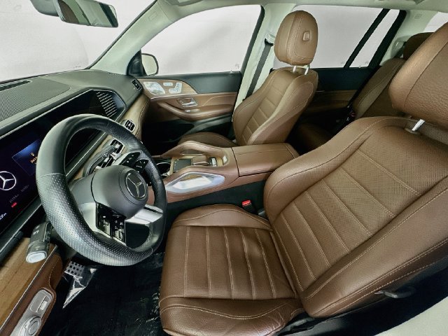 Certified 2024 Mercedes-Benz GLS 450 4MATIC image 21