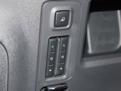 New 2025 Lincoln Navigator Reserve w/ Jet Appearance Package AWD/4WD image 18
