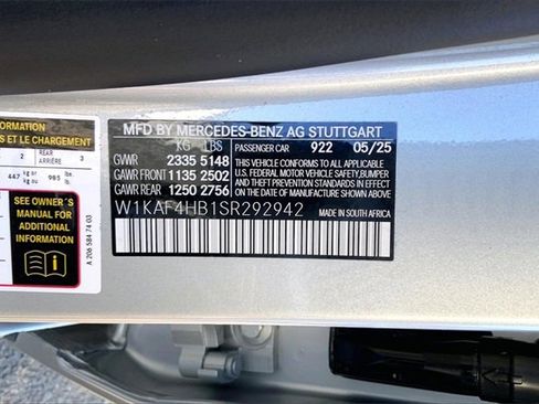 Used 2025 Mercedes-Benz C 300 4MATIC Sedan image 30