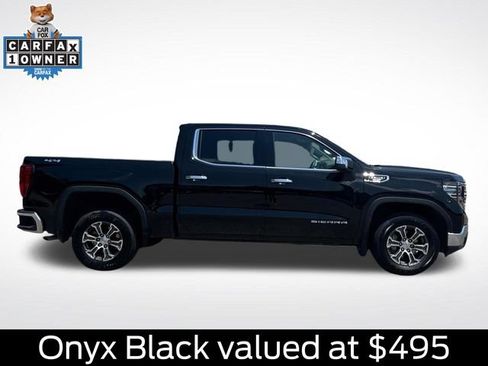 Used 2025 GMC Sierra 1500 SLT AWD/4WD image 3