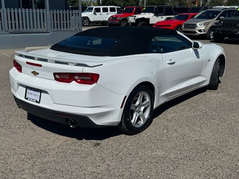 Used 2023 Chevrolet Camaro LT image 9