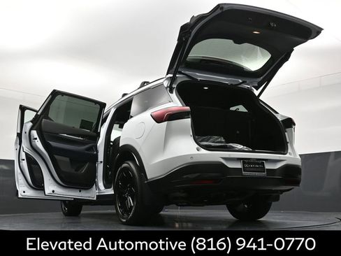 Certified 2026 INFINITI QX60 Sport w/ Dark Cargo Package AWD/4WD image 43