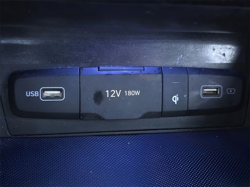 Certified 2023 Hyundai Tucson Limited w/ Winter Package image 36