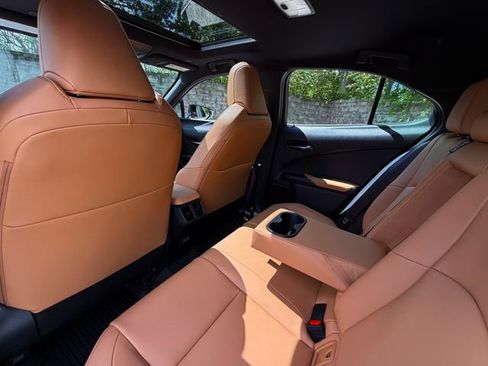 New 2026 Lexus UX 300h AWD image 20