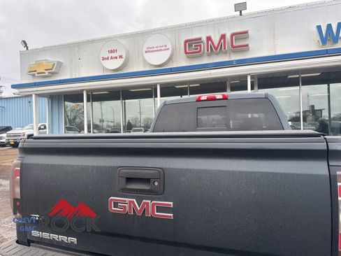 Used 2017 GMC Sierra 1500 SLT image 12