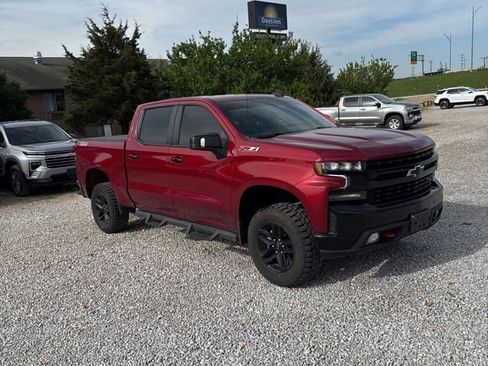 Used 2022 Chevrolet Silverado 1500 LT Trail Boss w/ Safety Package image 4