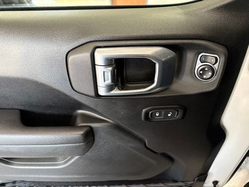 Used 2023 Jeep Wrangler Unlimited w/ Cold Weather Group AWD/4WD image 25