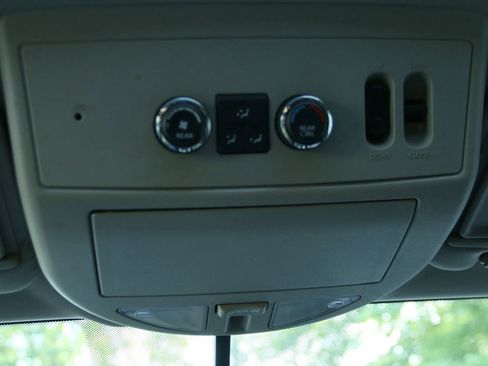 Used 2011 Nissan Armada Platinum w/ 2nd Row Captain Seat Pkg AWD/4WD image 32