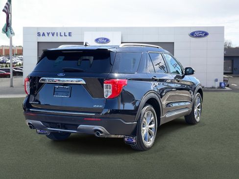 Used 2022 Ford Explorer Limited w/ Equipment Group 301A image 5