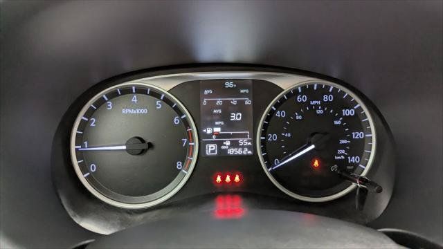 Used 2022 Nissan Kicks S FWD image 24