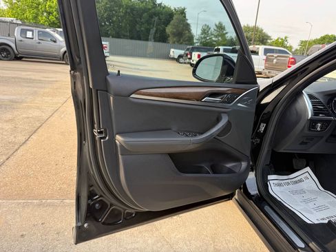 Used 2019 BMW X3 sDrive30i RWD image 8