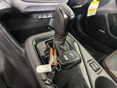 Used 2024 Subaru Crosstrek 2.5i Limited AWD/4WD image 22