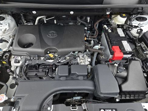 Certified 2025 Toyota RAV4 XLE AWD/4WD image 23