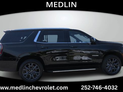 Used 2025 Chevrolet Tahoe LT w/ Comfort Package AWD/4WD image 8