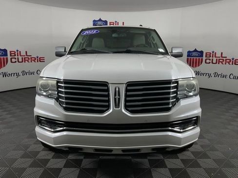 Used 2015 Lincoln Navigator 2WD image 8