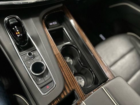 Used 2023 Cadillac Escalade Premium Luxury w/ Performance Package image 27