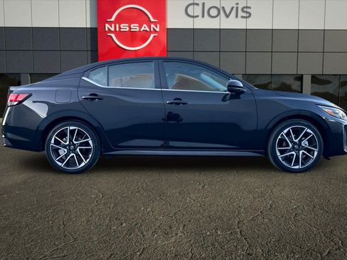 New 2025 Nissan Sentra SR image 9
