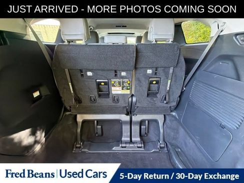 Used 2025 Toyota Sienna XLE FWD image 14