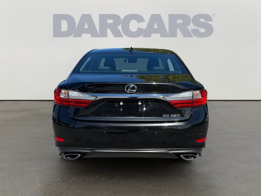 Used 2018 Lexus ES 350 w/ Luxury Package w/Wood Trim FWD image 5
