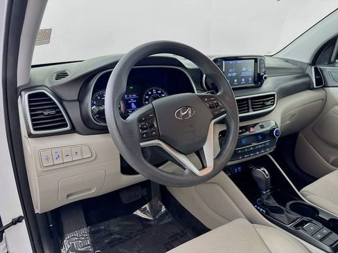 Used 2019 Hyundai Tucson SEL image 12