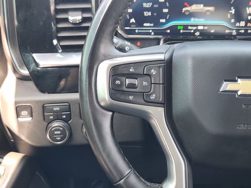 Used 2024 Chevrolet Silverado 1500 LT AWD/4WD image 28