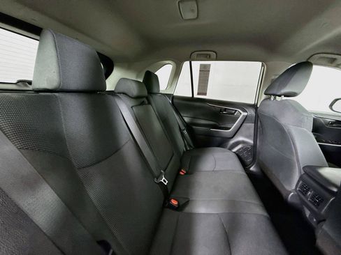 Certified 2024 Toyota RAV4 LE AWD/4WD image 37