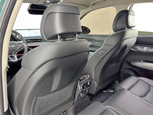 Used 2024 Genesis Electrified GV70 Advanced image 35