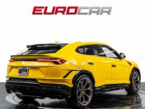 Used 2024 Lamborghini Urus Performante image 5