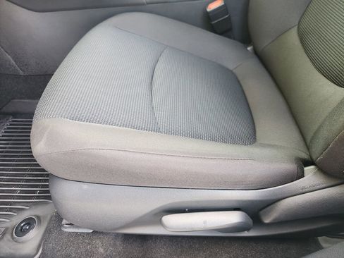 Used 2025 Toyota RAV4 LE image 24