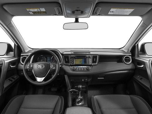 Used 2016 Toyota RAV4 XLE w/ Protection Package AWD/4WD image 11