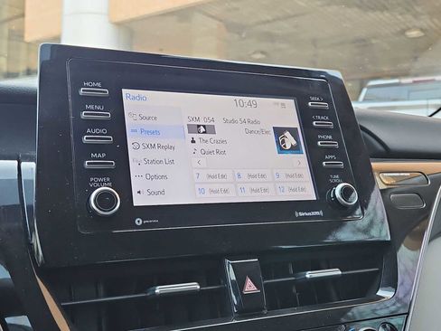 Used 2022 Toyota Camry LE image 30