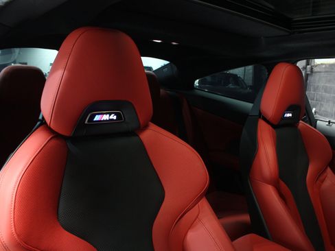 Used 2023 BMW M4 Coupe RWD image 48