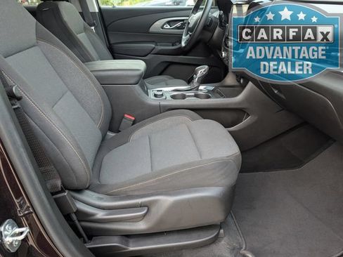 Used 2021 Chevrolet Traverse LT FWD image 29