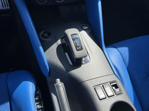 Certified 2024 Nissan Z Performance w/ Floor Mat Package image 11