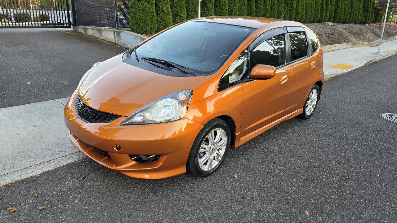 Used 2009 Honda Fit Sport image 1
