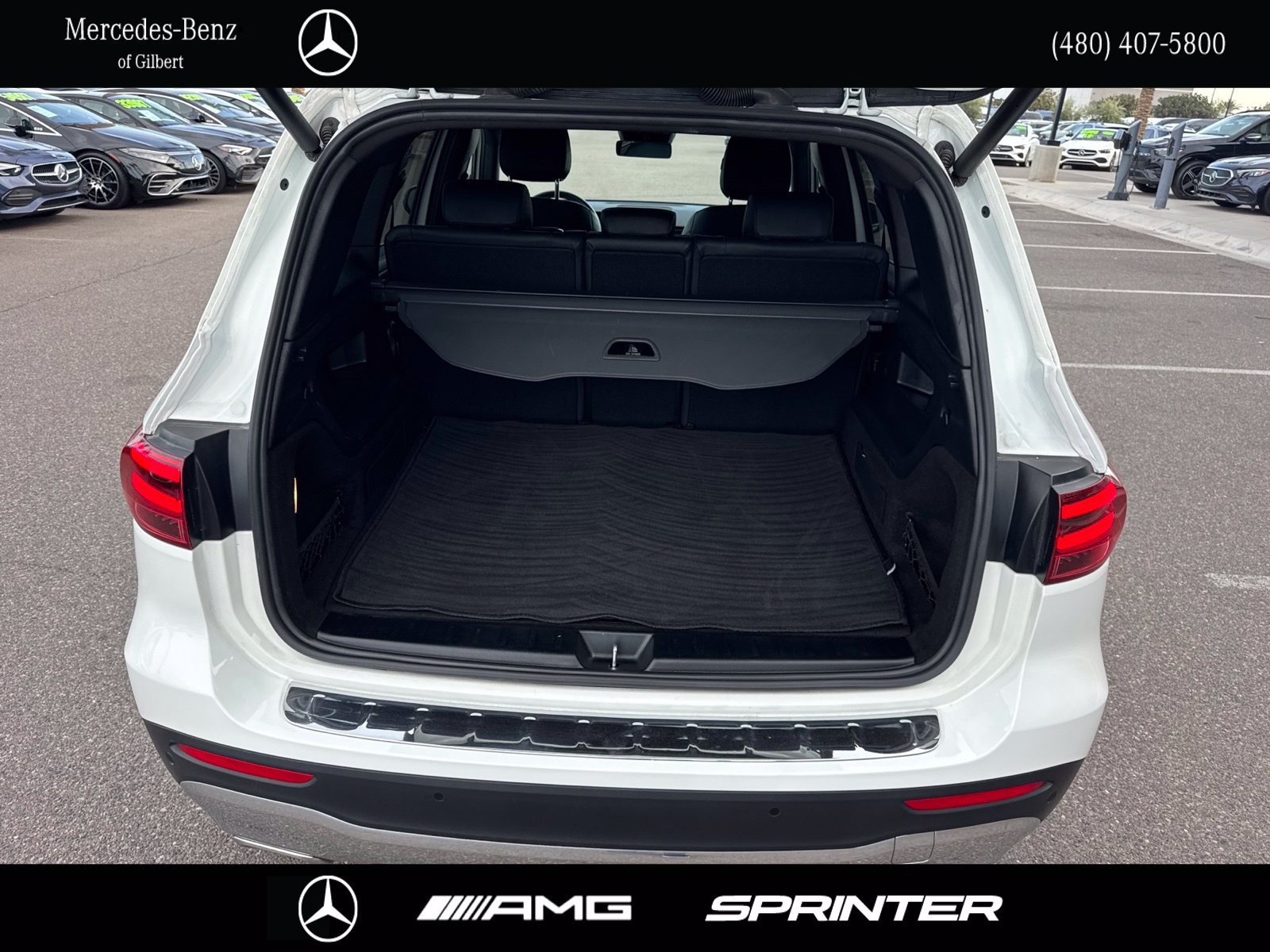 Used 2024 Mercedes-Benz GLB 250 image 8