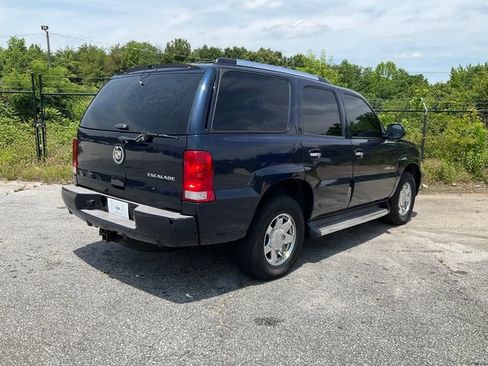 Used 2005 Cadillac Escalade AWD image 25