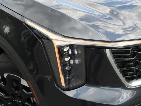 New 2026 Kia Sorento S w/ S Panoramic Sunroof Package image 2