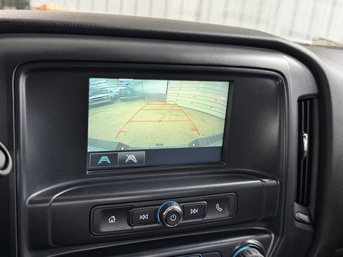 Used 2018 Chevrolet Silverado 2500 W/T image 31